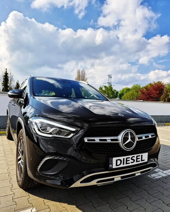 Mercedes-Benz GLA cena 143900 przebieg: 95380, rok produkcji 2021 z Piaseczno małe 326